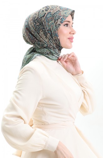 Green Scarf 81092-08