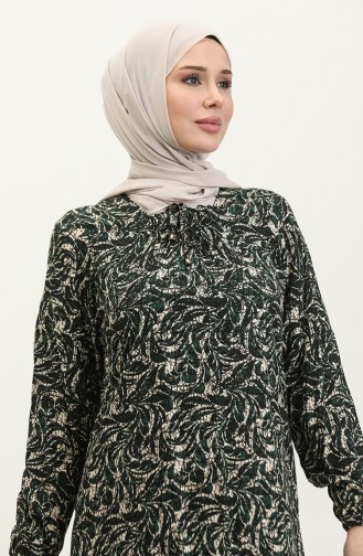 فستان منقوش من الفيسكوز بمقاس كبير 44851C-01 أخضر زمردي 44851C-01