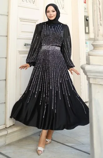 Satin Abendkleid Mit Steinen 5802-04 Schwarz 5802-04