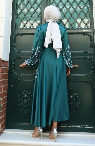 Satin Abendkleid Mit Steinen 5803-04 Smaragdgrün 5803-04