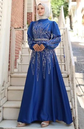 فستان سهرة من الساتان المرصع بالأحجار 5806-01 ساكس 5806-01