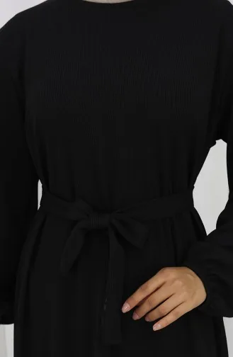 Kleid Mit Elastischen Ärmeln Und Gürtel 2150-02 Schwarz 2150-02