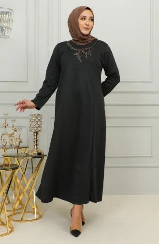 Plus Size Geborduurde Staal Brei Jurk 4878-01 Zwart 4878-01