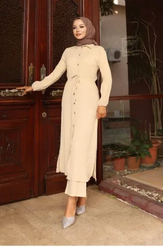 Yırtmaç Detaylı Uzun Takım Bej