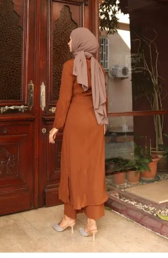 Yırtmaç Detaylı Uzun Takım Kahverengi