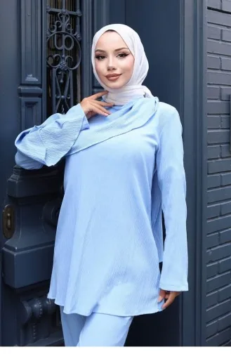 Combinaison Détaillée Avec Cape Bleu Bébé 778