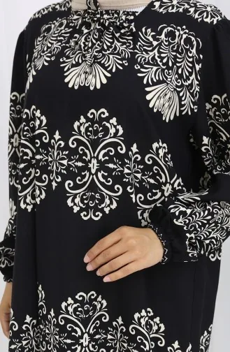 Viscose Kraagjurk Met Watervaste Rok 984585G-05 Zwart En Wit 984585G-05