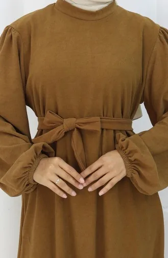 Kleid Mit Elastischen Ärmeln Und Gürtel 2161-01 Tan 2161-01