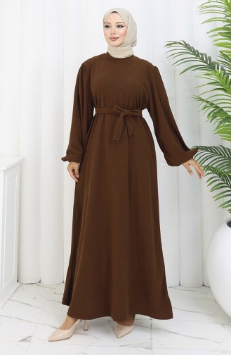 Kleid Mit Elastischen Ärmeln Und Gürtel 2161-02 Braun 2161-02