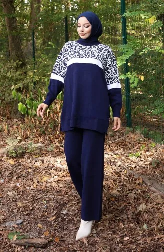 Ensemble Deux Pièces En Tricot Tunique Et Pantalon Garnis Motif 1013-04 Bleu Marine 1013-04