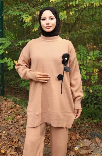 بدلة من قطعتين، بنطال وبنطلون تونيك مزخرف بنقشة زهور، موديل 1017-02، لون القهوة بالحليب 1017-02