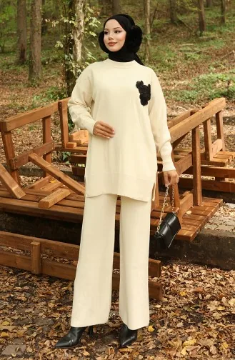 Ensemble Deux Pièces Tunique Et Pantalon En Tricot Brodé De Perles 1021-01 Beige 1021-01