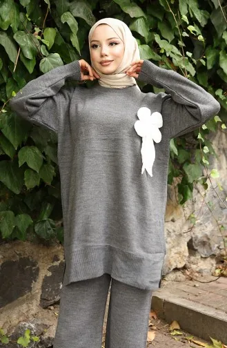 بدلة من قطعتين، بنطال وتونك بتفاصيل زهور، لون رمادي، 1028-05 1028-05