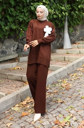 بدلة من قطعتين، بنطال وتونك بتفاصيل زهور، لون بني، رقم 1028-06 1028-06