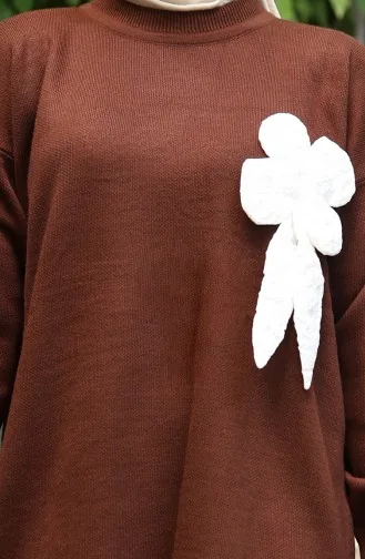 بدلة من قطعتين، بنطال وتونك بتفاصيل زهور، لون بني، رقم 1028-06 1028-06