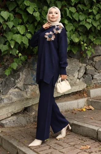 بدلة من قطعتين، بنطال وتونك مزخرف بالورود، لون أزرق داكن، رقم 1036-01 1036-01