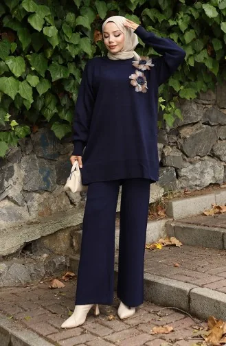 بدلة من قطعتين، بنطال وتونك مزخرف بالورود، لون أزرق داكن، رقم 1036-01 1036-01