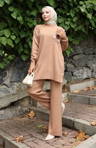 Ensemble Deux Pièces En Tricot Avec Tunique Et Pantalon à Appliqués Roses Couleur Café Au Lait 1036-05 1036-05