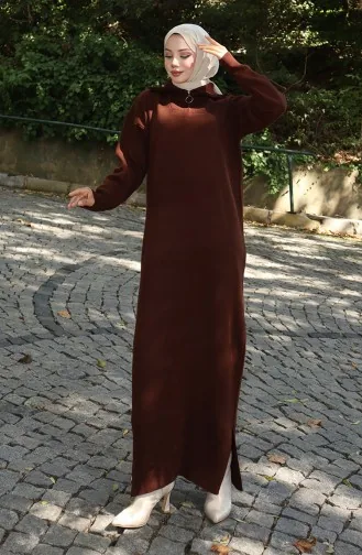 فستان محبوك بياقة مدورة 0511-05 بني 0511-05