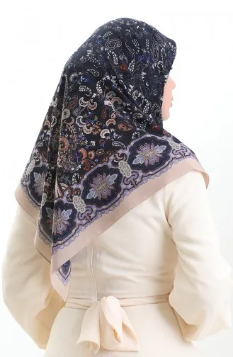 وشاح كاراكا كوبرا المنقوش 82015-06 من المنك الفاتح والأزرق الداكن 82015-06