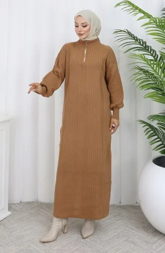 فستان محبوك مضلع بسحاب مفصل 0005-08 لون قهوة حليبية 0005-08