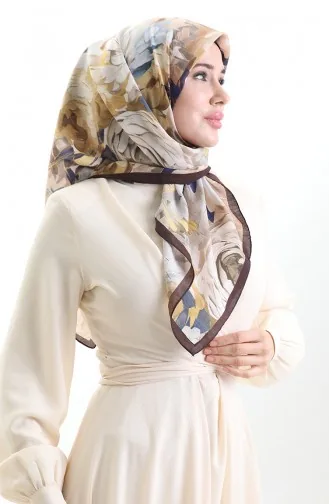 وشاح كاراكا من الألياف الطبيعية بنقوش زهرية 82017-09 بني برلماني 82017-09