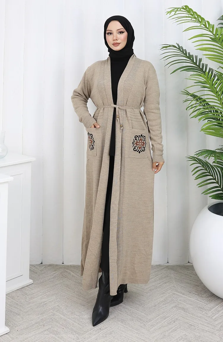 Strickwaren Bestickte Lange Strickjacke 0022-02 Beige 0022-02