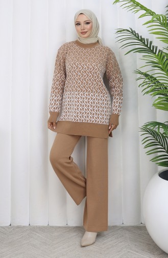 Gebreid Patroon Tuniek Broek Tweedelig Pak 1085-07 Melk Koffie 1085-07