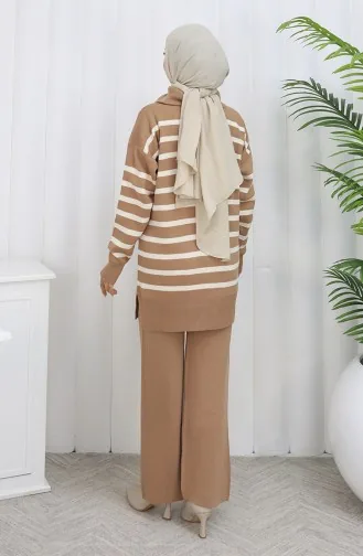 Ensemble Deux Pièces En Tricot Col Roulé Tunique Rayée Et Pantalon Couleur Café Au Lait 1107-05 1107-05