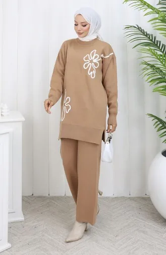 Gebreid Tuniek Met Bloemenmotief Tweedelig Pak 1110-01 Melkkoffie 1110-01