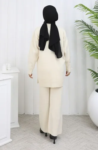 طقم تونيك وبنطلون محبوك بتفاصيل زهور من قطعتين 1037-07 بيج 1037-07