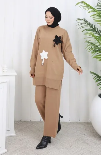 Ensemble Deux Pièces En Tricot Tunique Florale Et Pantalon 1077-05 Café Au Lait 1077-05