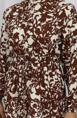 فستان منقوش بياقة ماندرين وخصر مربوط 0190-03 بني 0190-03