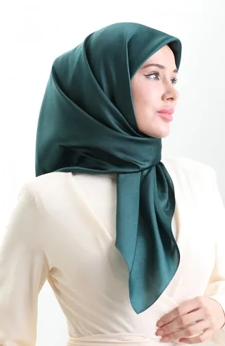 Karaca Crystal Scarf 82022-18 Emerald Green 82022-18