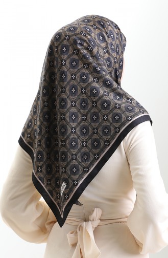 Karaca Geometrisch Gepatroneerde Rayonsjaal 82021-06 Zwart Goud 82021-06