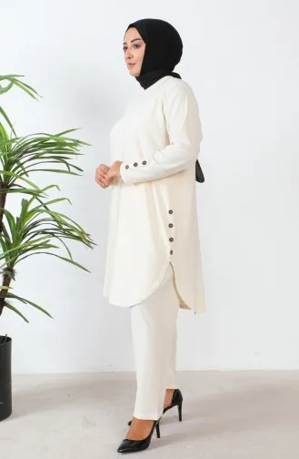 Zweiteiliger Anzug Mit Strasssteinen In Übergröße Modell 2658-04 Creme 2658-04