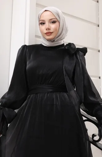Robe De Soirée En Organza Et Tulle Plissée à La Taille Et Ceinturée Modèle 5611-08 Noire 5611-08