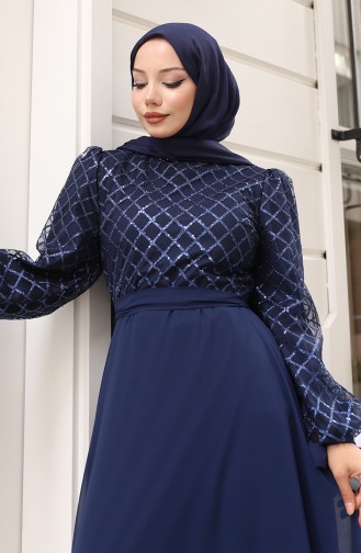 Paillettenbesetztes Chiffon-Abendkleid Mit Gürtel Modell 5617-02 Marineblau 5617-02