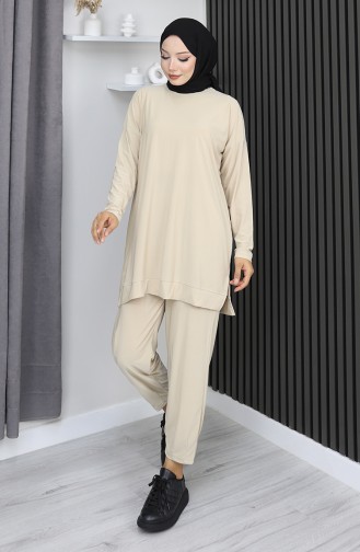Zweiteiliger Anzug Aus Sandfarbenem Stoff Tunika Und Hose Modell 20061-03 Beige 20061-03