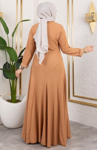 فستان كريب بتفاصيل كشكشة 7132-08 بني فاتح 7132-08