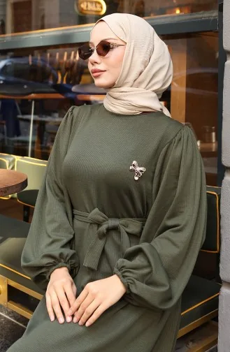 Hijab-Kleid Mit Broschenspitze Und Rippstrickdetails 0220-02 Khaki 0220-02