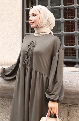 Robe Hijab Confortable à La Coupe Ornée De Dentelle 2171-02 Kaki 2171-02