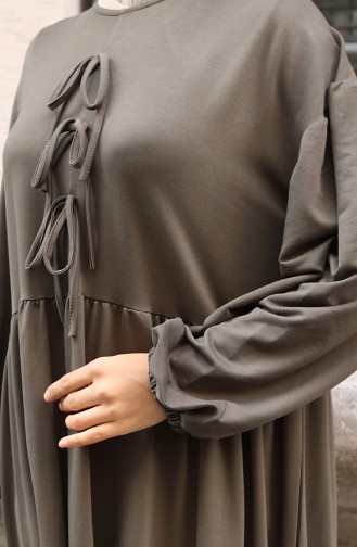 Robe Hijab Confortable à La Coupe Ornée De Dentelle 2171-02 Kaki 2171-02