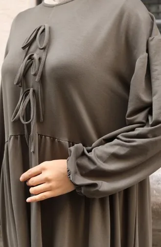 Robe Hijab Confortable à La Coupe Ornée De Dentelle 2171-02 Kaki 2171-02