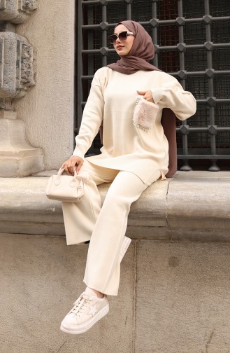 طقم تونيك وبنطلون محبوك بتفاصيل جيوب من قطعتين، 1093-05 بيج 1093-05
