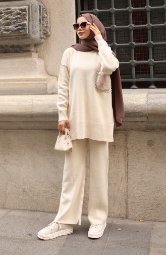طقم تونيك وبنطلون محبوك بتفاصيل جيوب من قطعتين، 1093-05 بيج 1093-05