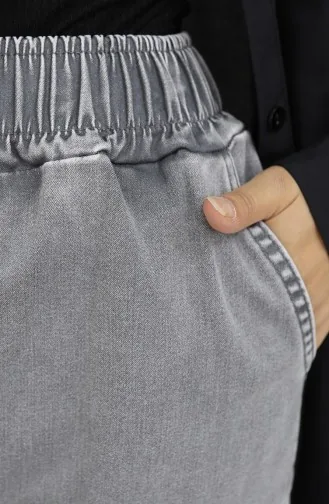 بنطال جينز بتصميم مطاط عند الخصر 9633-02 لون داكن 9633-02