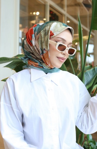 وشاح قطني بنقوش زهرية 70336-01 لون أخضر لوزي برتقالي 70336-01