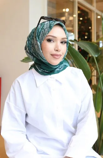Desenli Pamuklu Koza Eşarp 70337-06 Zümrüt Yeşili