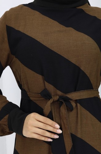 Geometrisch Gemustertes Viskosekleid Mit Gürtel 0460-01 Schwarzbraun 0460-01